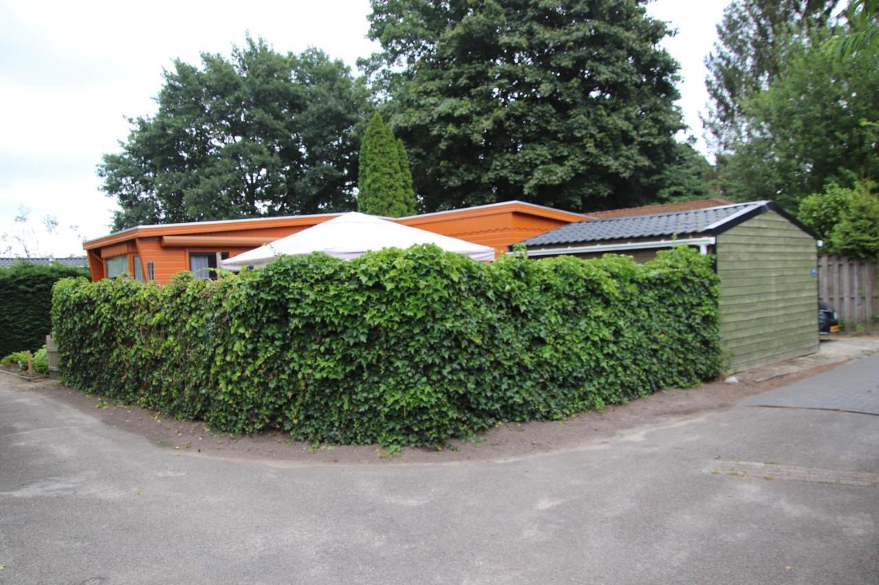 Veluwe Park Reewold Chalet Eclipse Putten Bagian luar foto