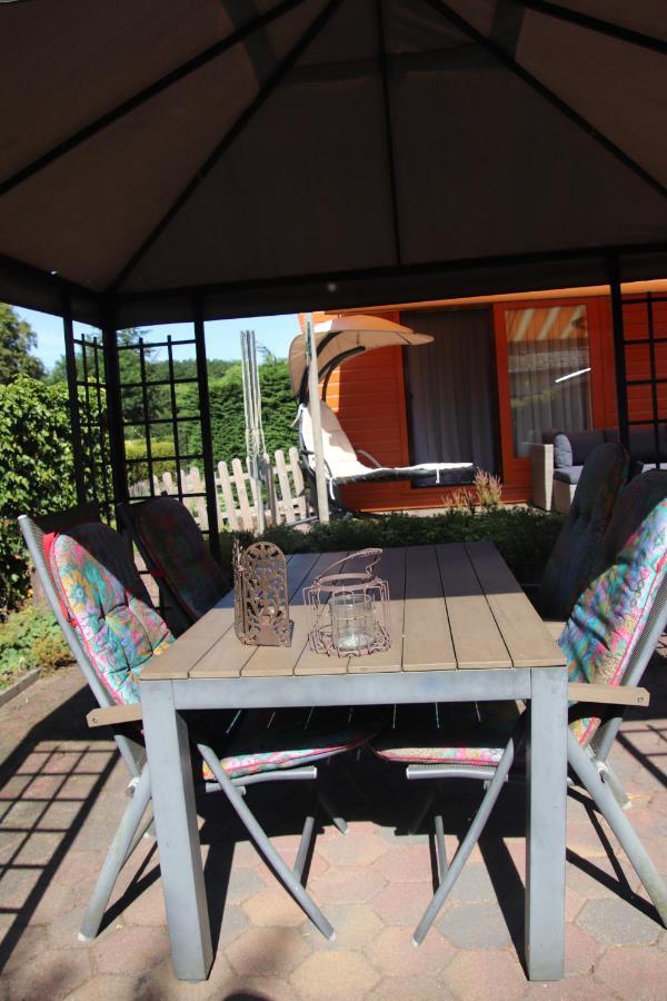 Veluwe Park Reewold Chalet Eclipse Putten Bagian luar foto
